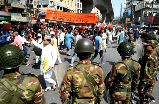 Terrorist-group-Hizbut-Tahrir-open-rally-photo